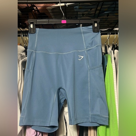 Gymshark Pocket Shorts- Blue Bike Shorts, Size XS, 2 side pockets, EUC - Picture 2 of 10